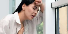 هل تشنج القولون يسبب ضيق تنفس؟