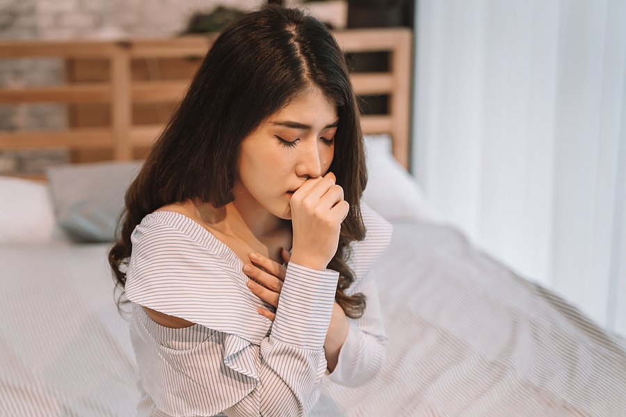 علاج الكحة الناشفة بالأعشاب
